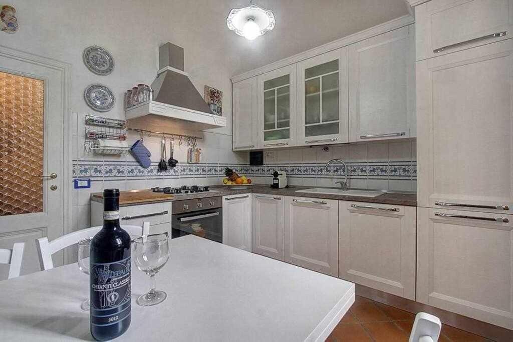 Apartmán Santa Croce Elegant With Garage Florencie Exteriér fotografie