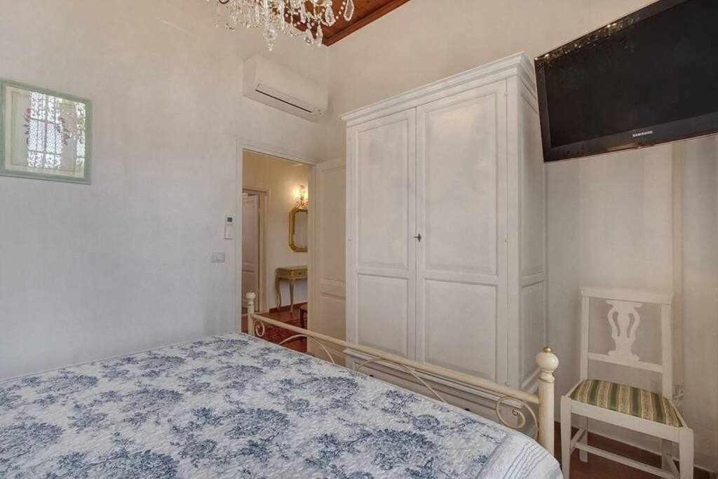 Apartmán Santa Croce Elegant With Garage Florencie Exteriér fotografie